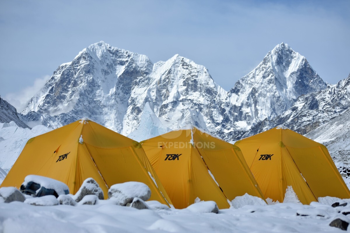 EVEREST/LHOTSE DOUBLE 8000'ERS