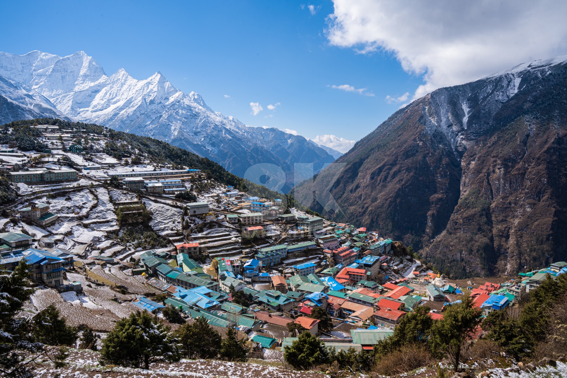 EVEREST BASE CAMP TREK (5,300M)