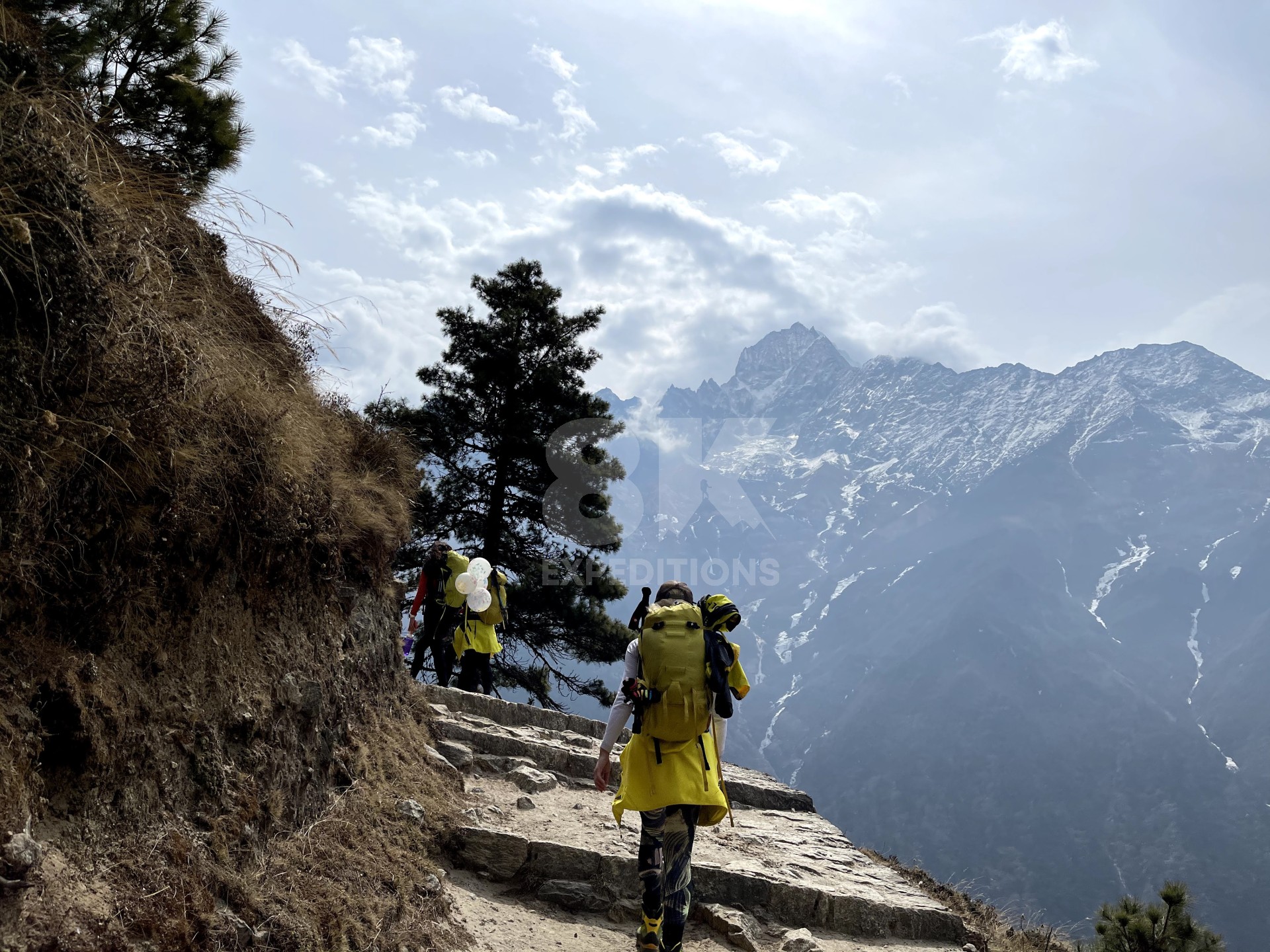 EVEREST GOKYO TREK (5,420M)