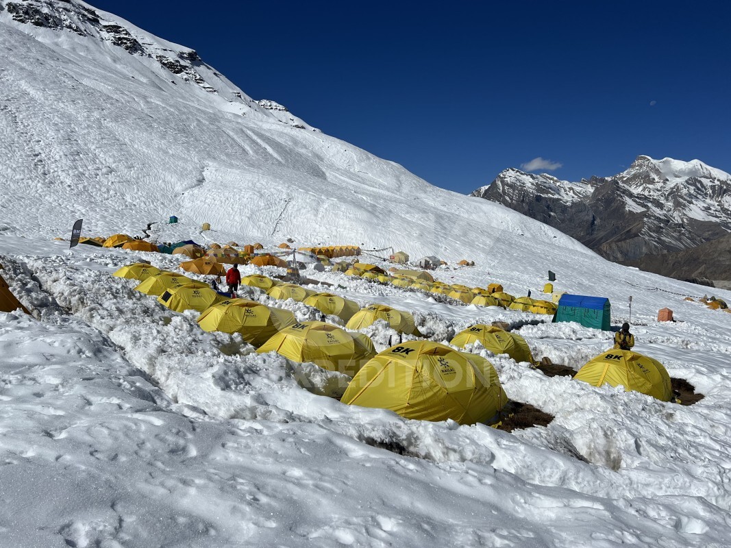 HIMLUNG EXPEDITION (7,126M)