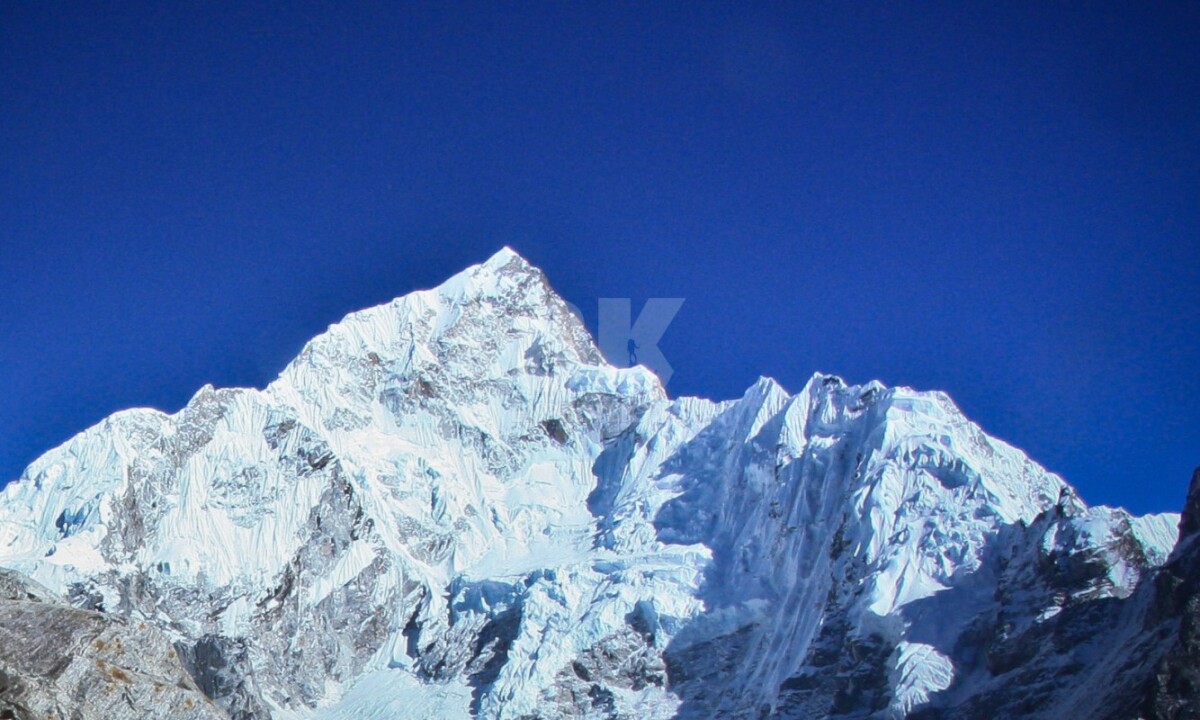 NUPTSE EXPEDITION (7,861M)