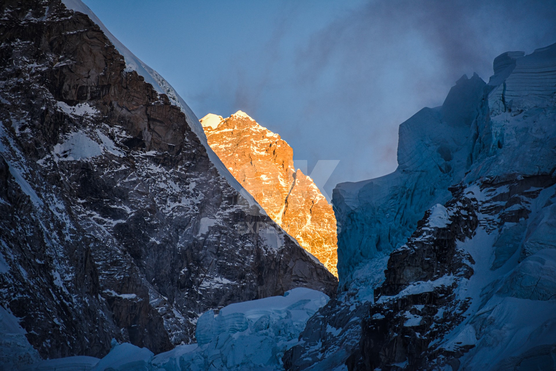 LHOTSE EXPEDITION (8,516M)