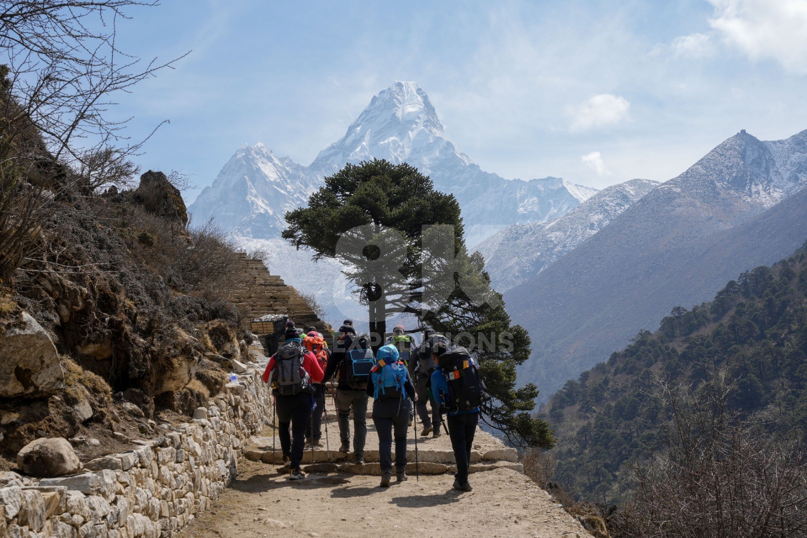 EVEREST BASE CAMP TREK (5,300M)