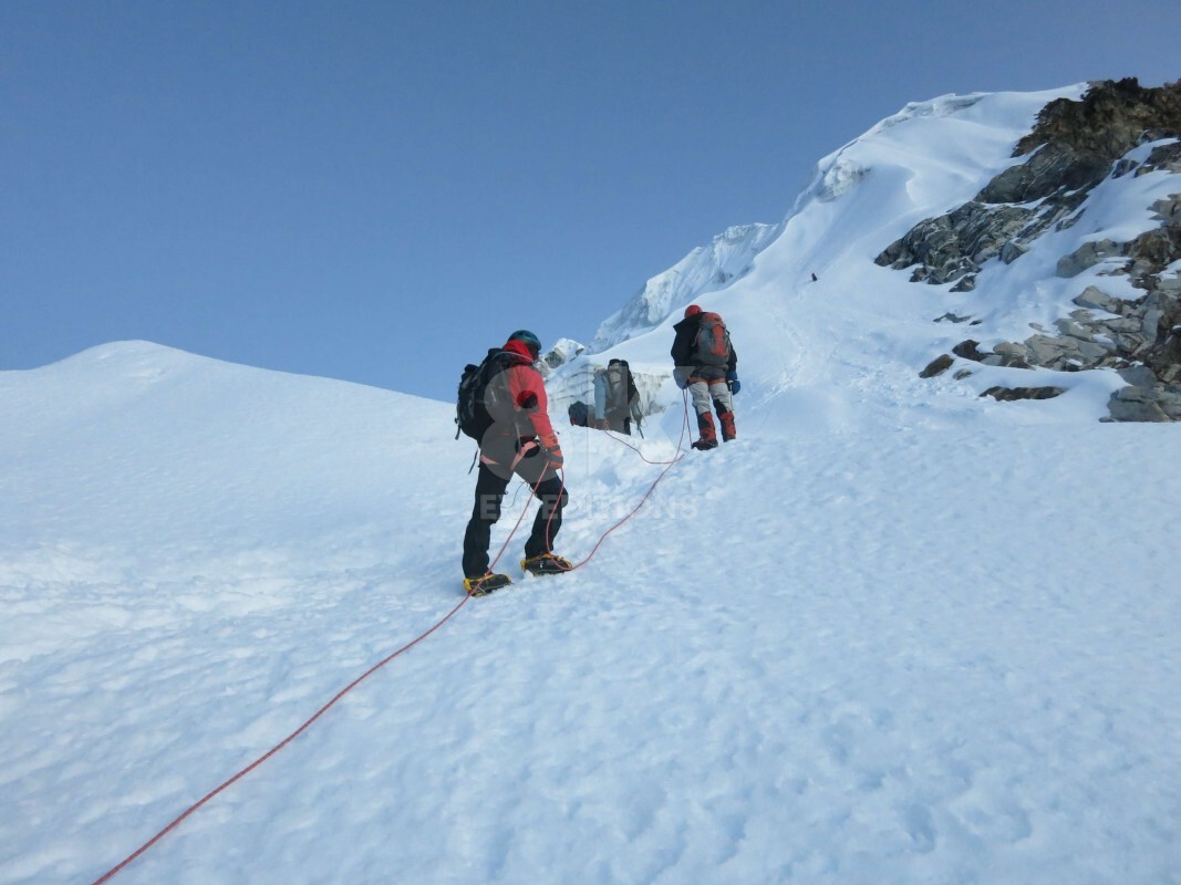 THREE PEAK CLIMBING (POKALDE, LOBUCHE, ISLAND PEAK)